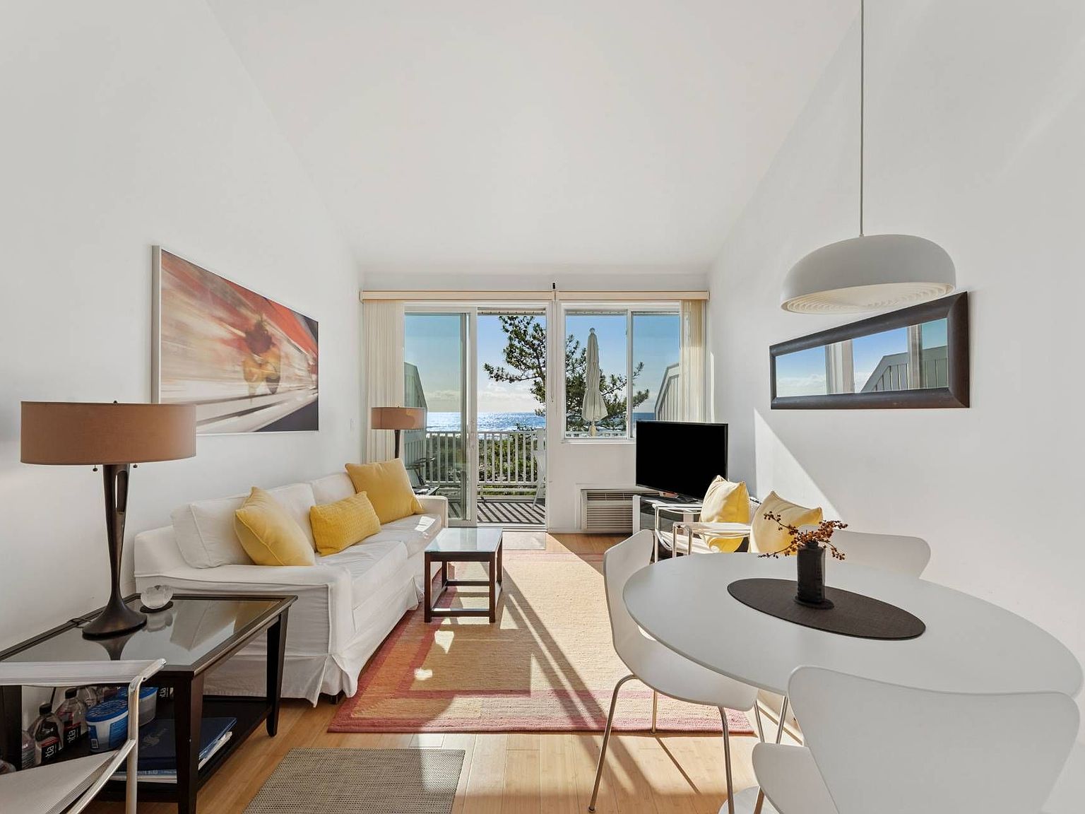 2166 Montauk Hwy, Amagansett, NY, 11930 - 2