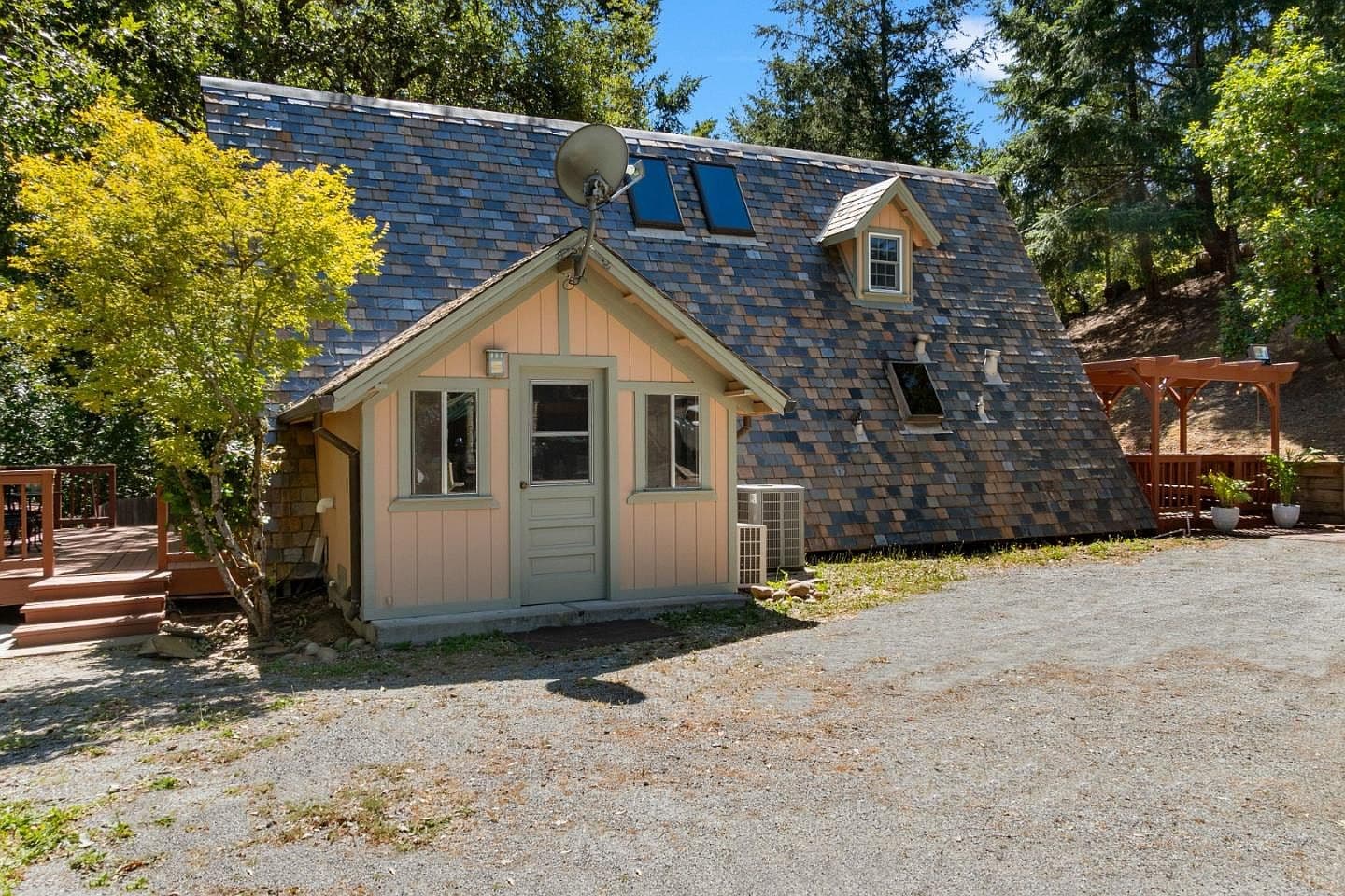 25405 Adams Rd, Los Gatos, CA, 95033 - 5