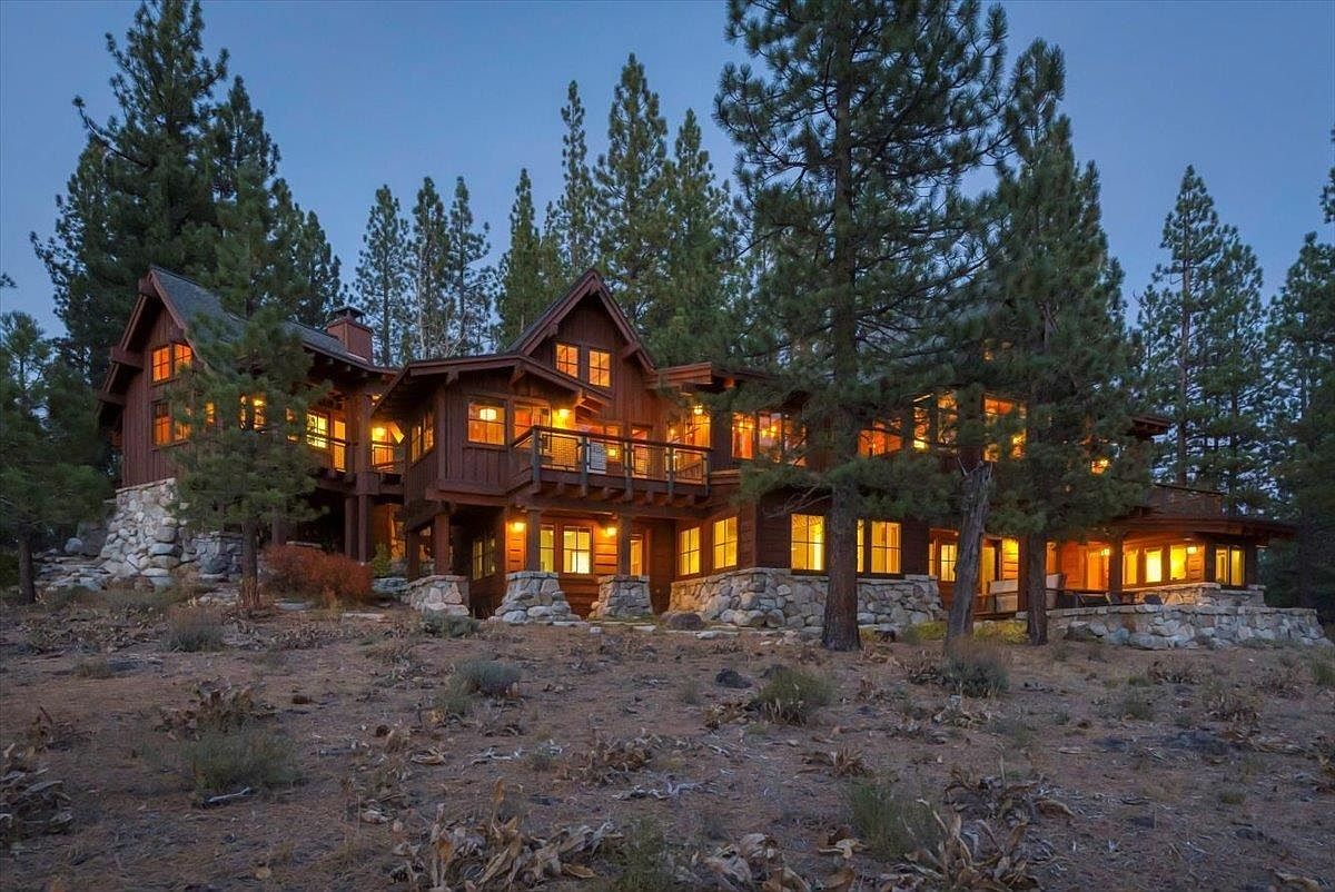 Unique dome house in Joshua Tree desert