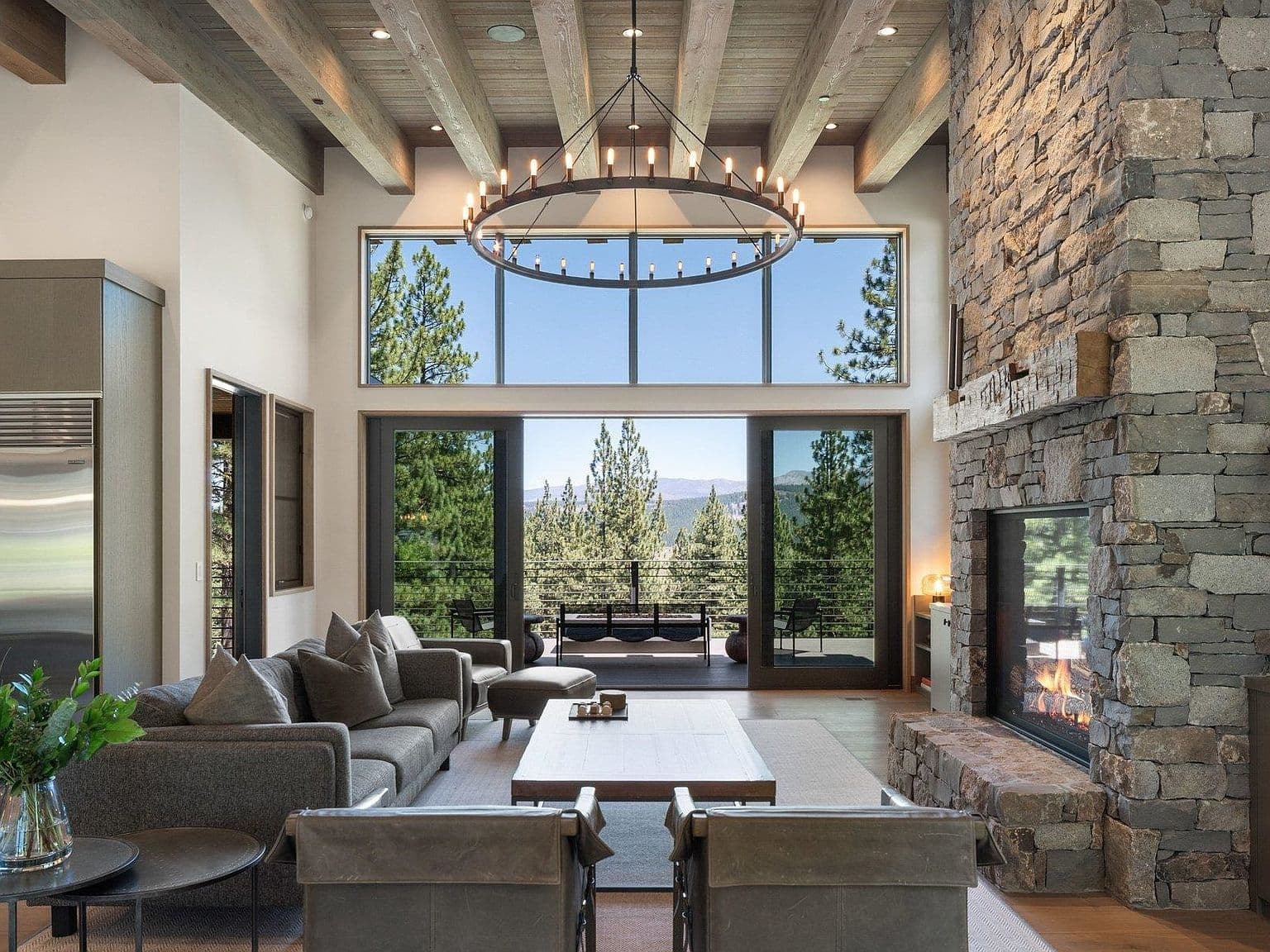 265 Laura Knight, Truckee, CA, 96161 - 3