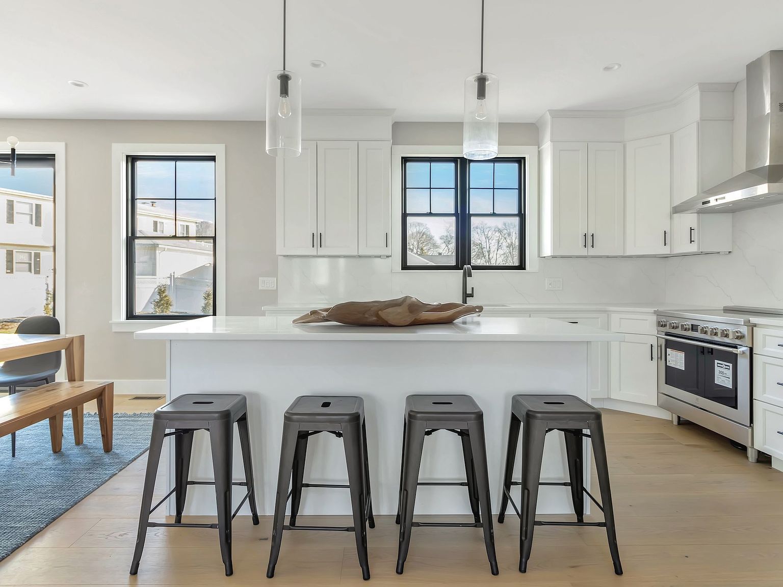 285 Sandy Beach Rd, Greenport, NY, 11944 - 4