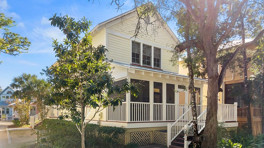 307 Winslow St, Steinhatchee, FL, 32359 - 2