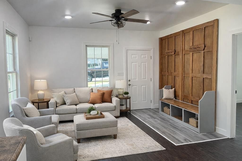 311 Plum St, Danville, VA, 24540 - 2