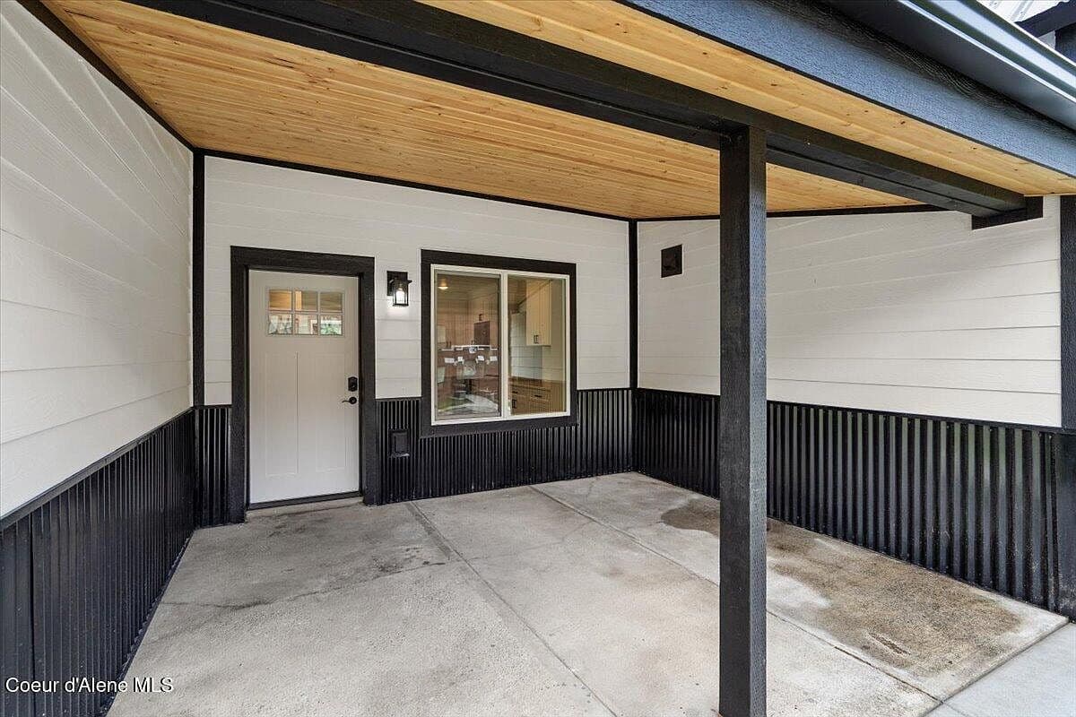 326 Park St, Mullan, ID, 83846 - 2