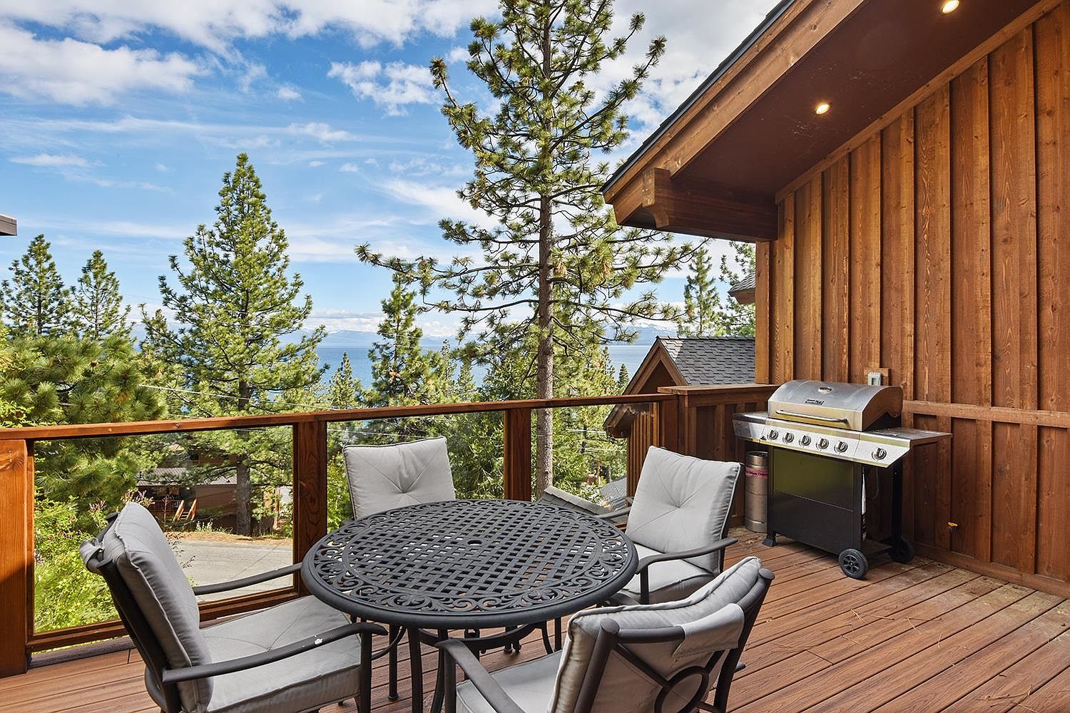 3305 Dardanelles Ave, Tahoe City, CA, 96145 - 4