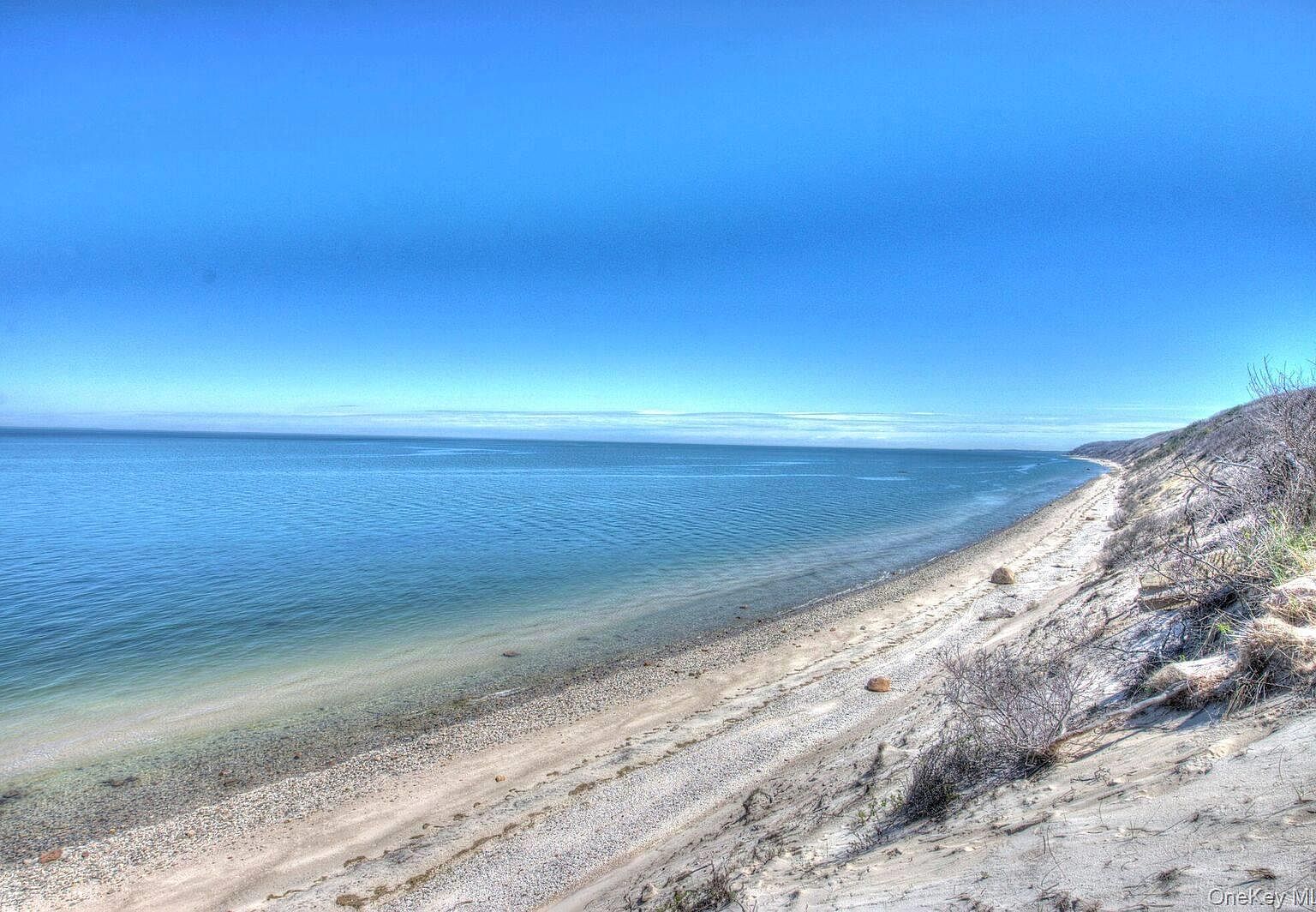 356 Oakleigh Avenue #17, Calverton, NY, 11933 - 2