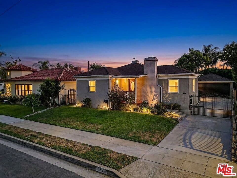 359 Blackshear Ave, Los Angeles, CA, 90022 - 3