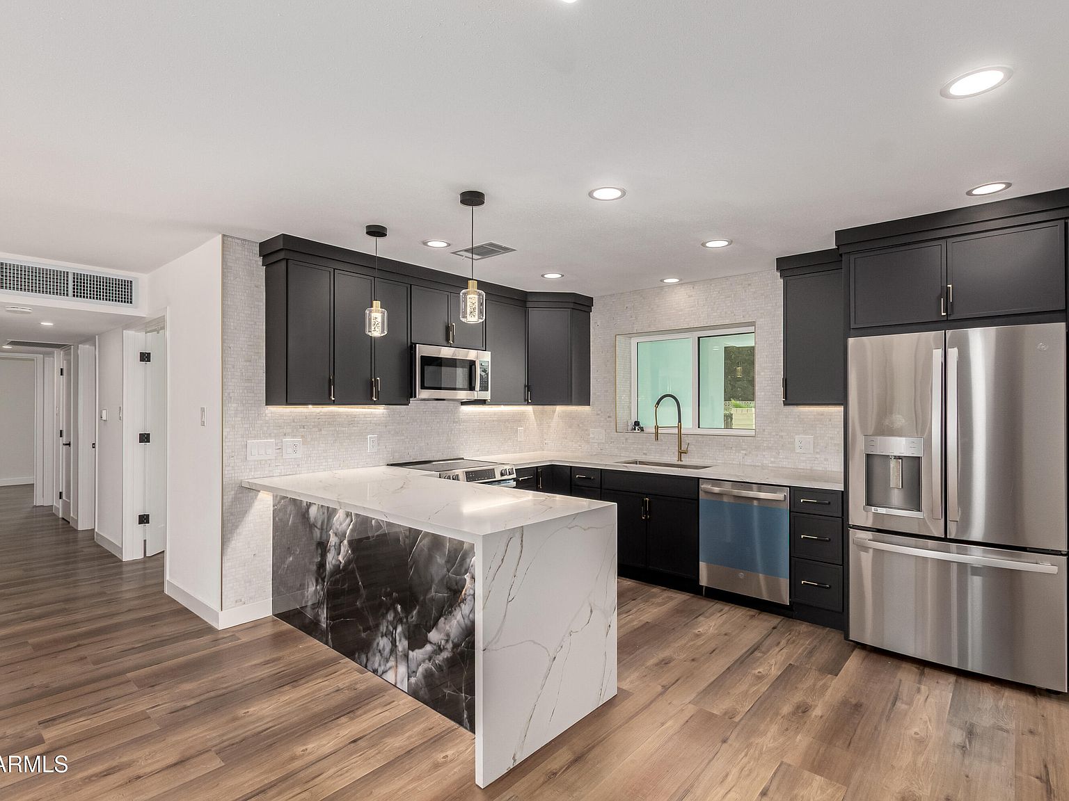 3707 E AMELIA Avenue, Phoenix, AZ, 85018 - 4