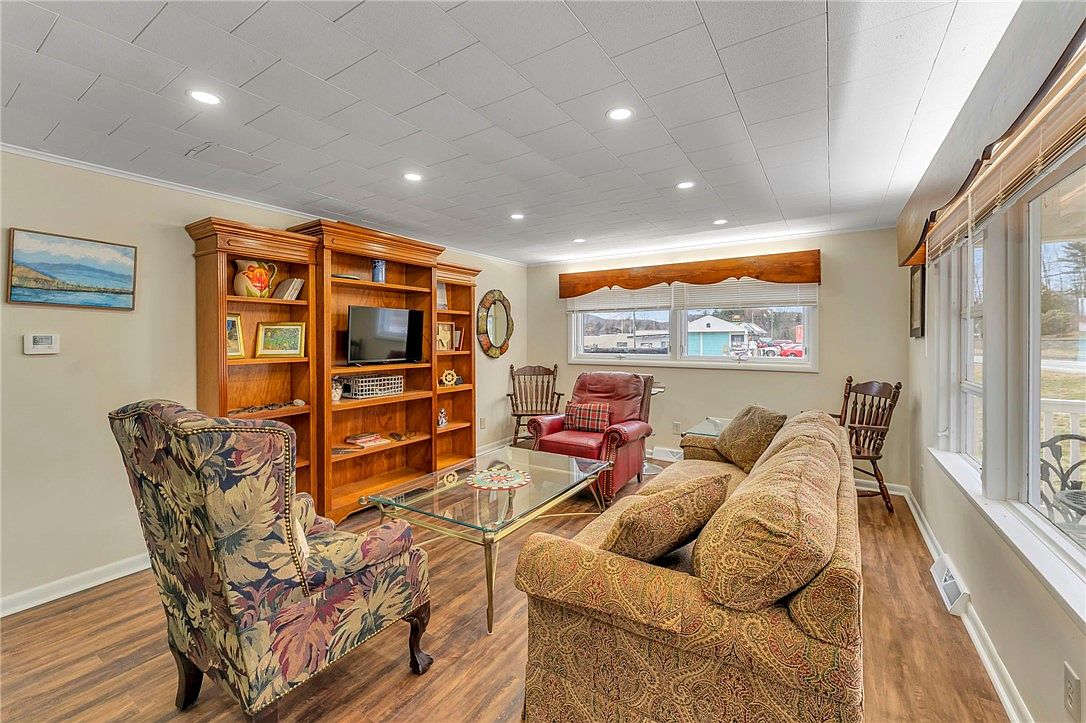 38 Oak St, Deposit, NY, 13754 - 3