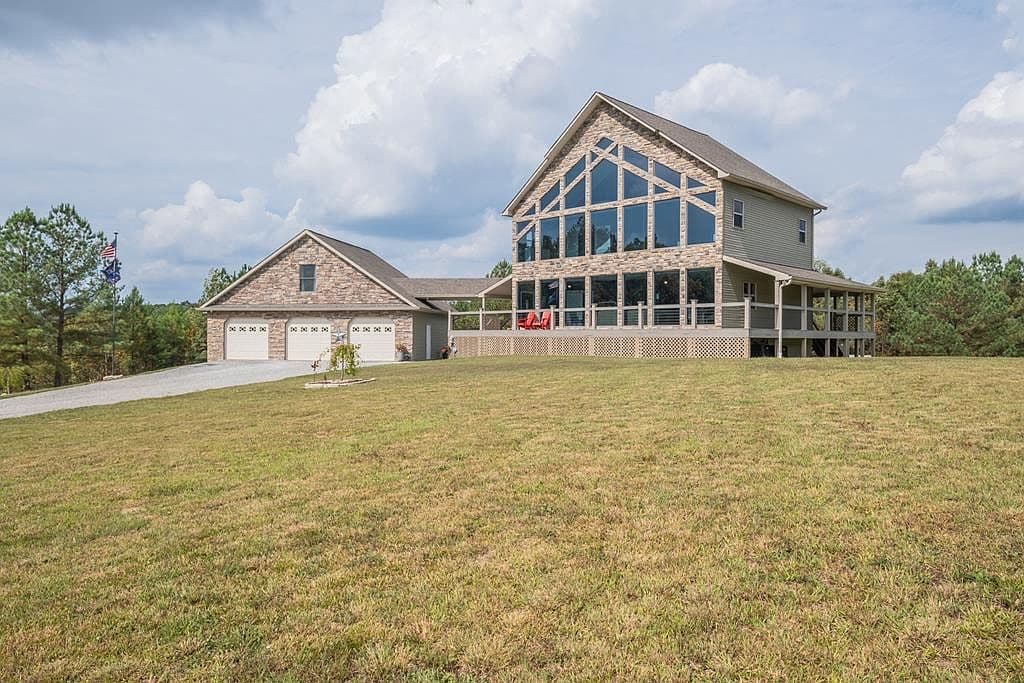 4700 Honey Creek Loop Rd, Robbins, TN, 37852 - 2