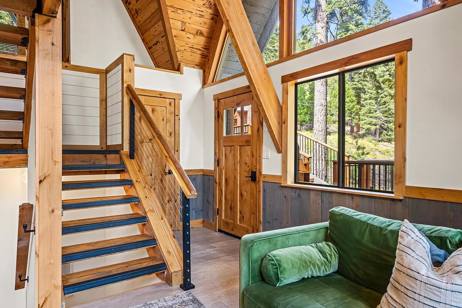 573 Granite Rd, Carnelian Bay, CA, 96140 - 3