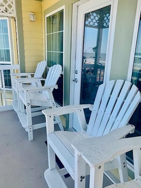 6300 Seawall Blvd Unit 8303, Galveston, TX, 77551 - 3