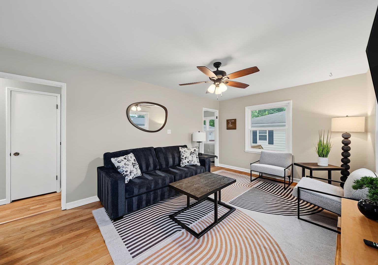 724 S New St, Champaign, IL, 61820 - 2