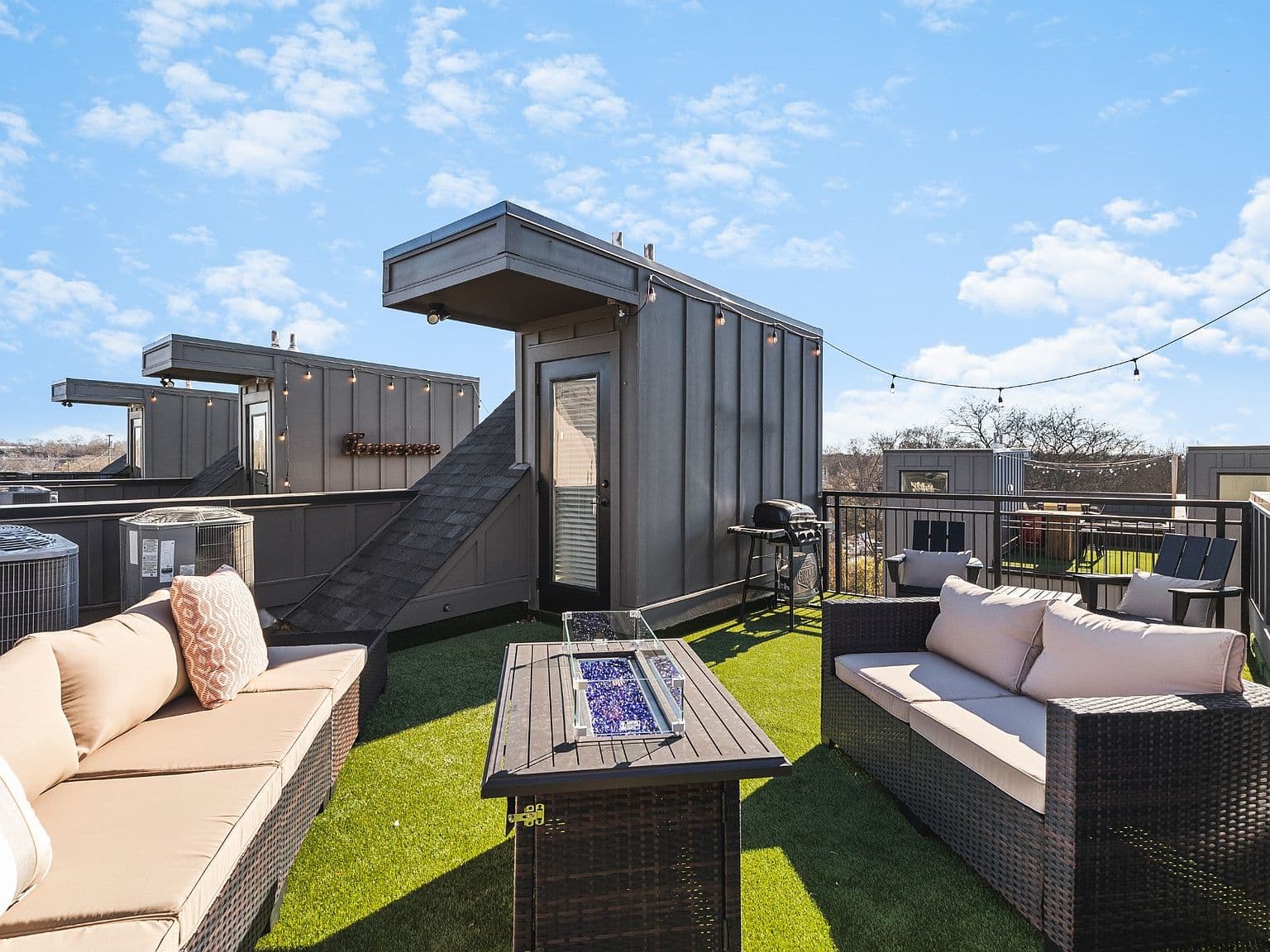 738 Douglas Ave Unit 4, Nashville, TN, 37207 - 3