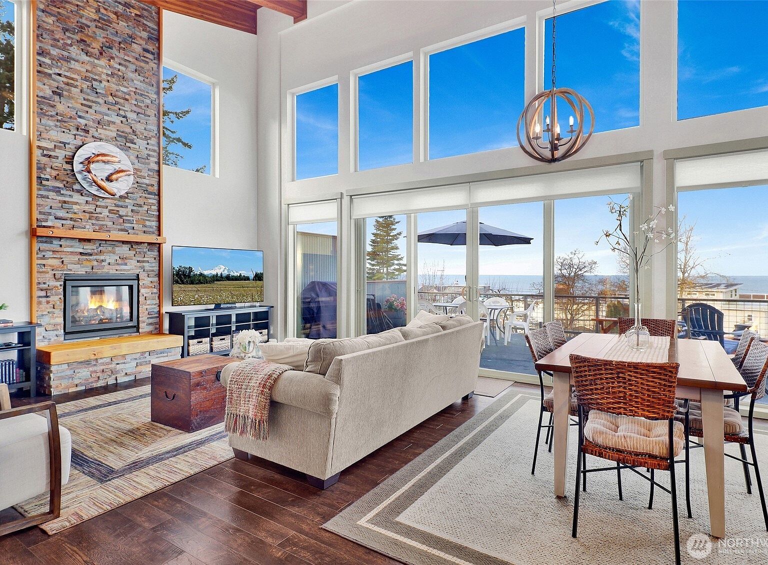 7444 Jackson Road, Blaine, WA, 98230 - 3