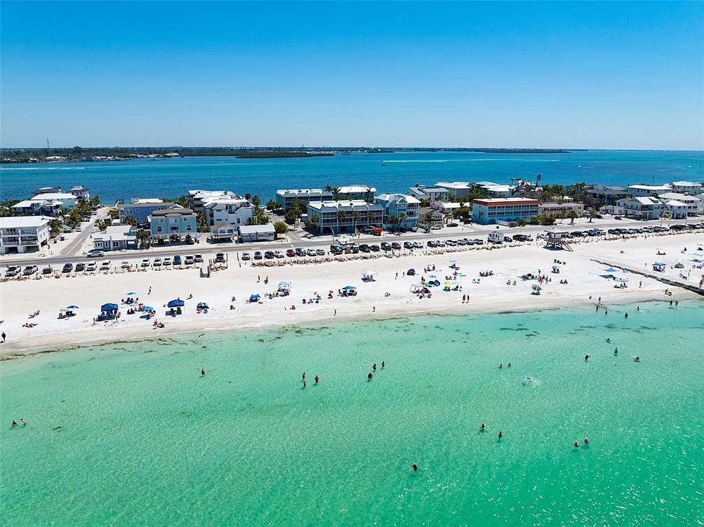 901 Gulf Dr S #14, Bradenton Beach, FL 34217 - 2