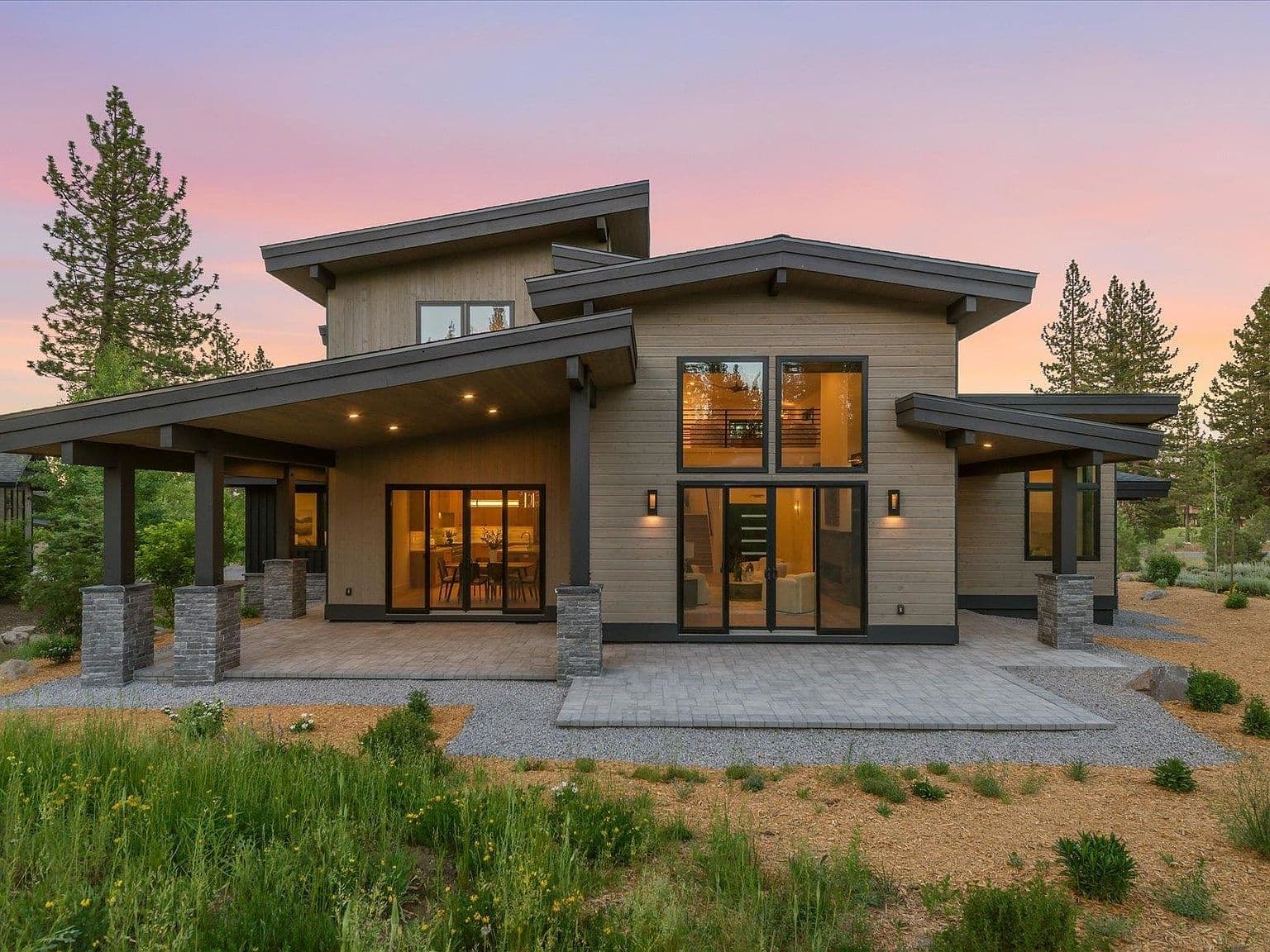 9217 Heartwood Dr, Truckee, CA, 96161 - 2