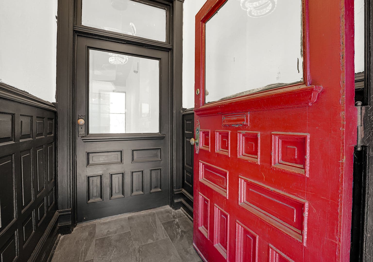 928 E 46th St, Chicago, IL, 60653 - 2