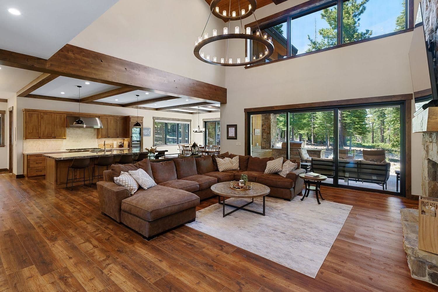 9295 Brae Rd, Truckee, CA, 96161 - 5