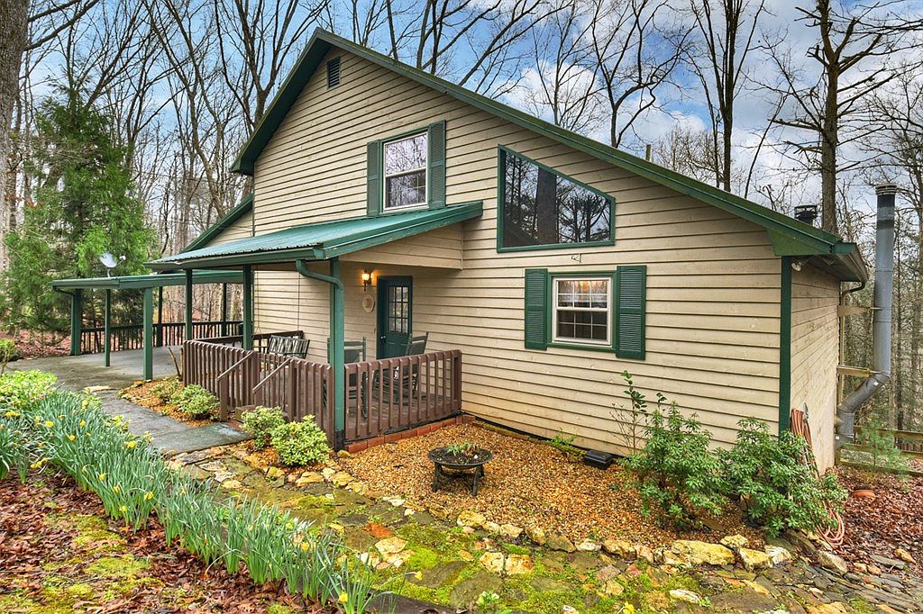 95 Crestview Dr N, Ellijay, GA, 30540 - 2