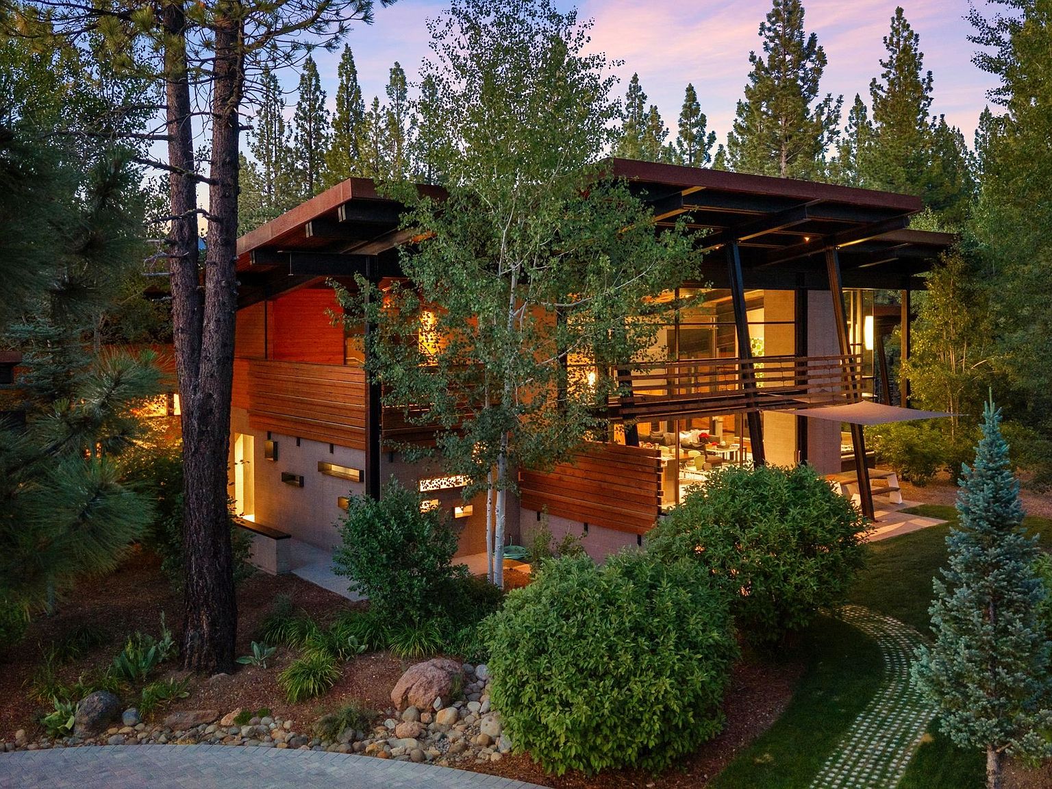 9612 Dunsmuir Way, Truckee, CA, 96161 - 2