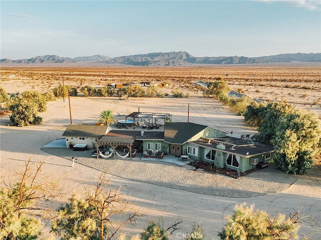 Unique dome house in Joshua Tree desert