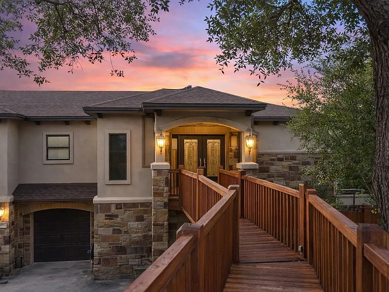 20914 High Dr, Lago Vista, TX 78645 - Cover Photo