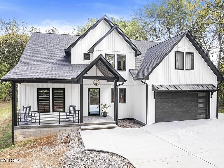 2188 Lakeview Rd, Lenoir City, TN 37772 - Cover Photo