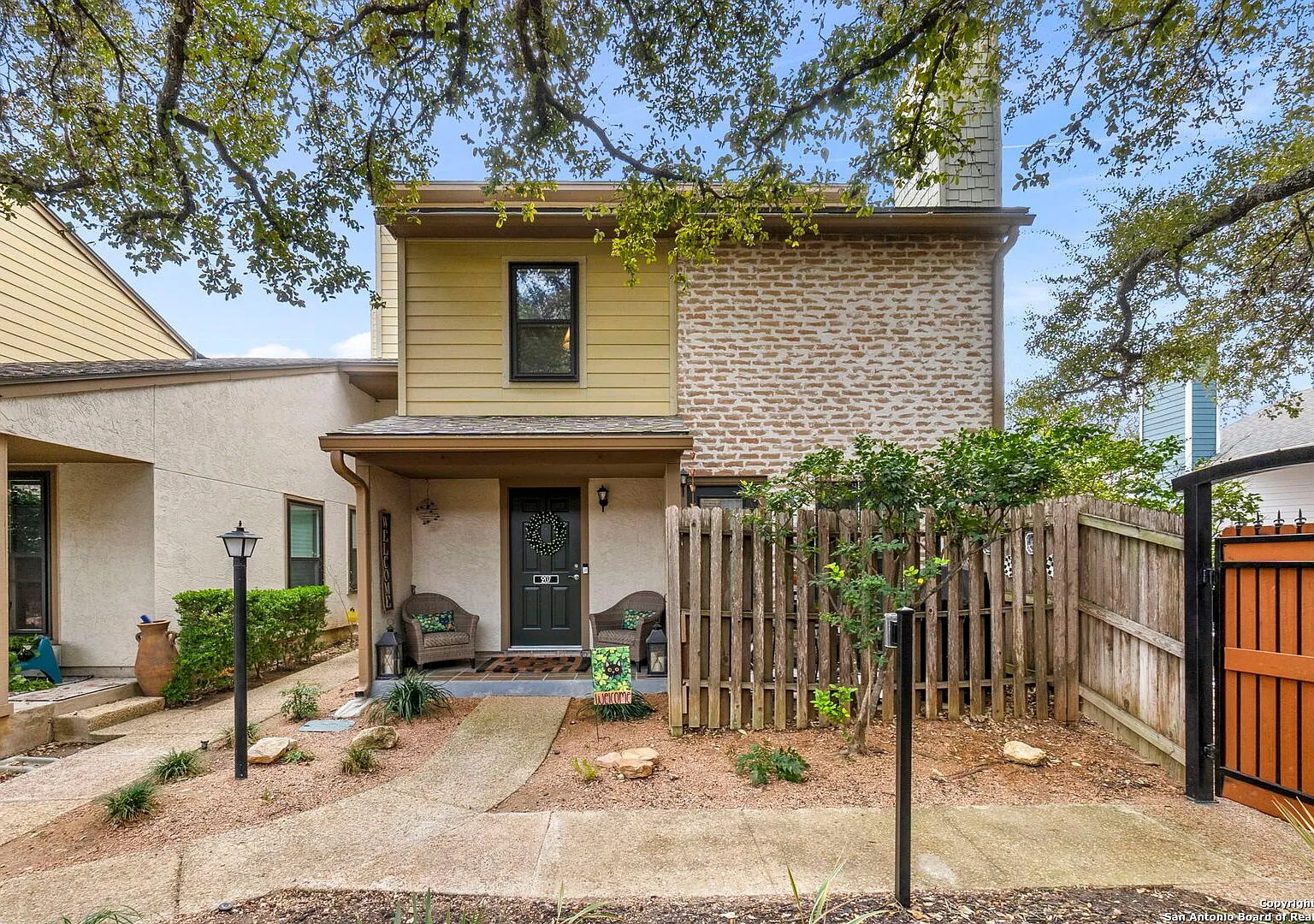 Unique dome house in Joshua Tree desert