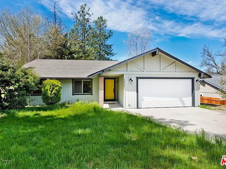 40922 Elliott Dr, Oakhurst, CA 93644 - Cover Photo