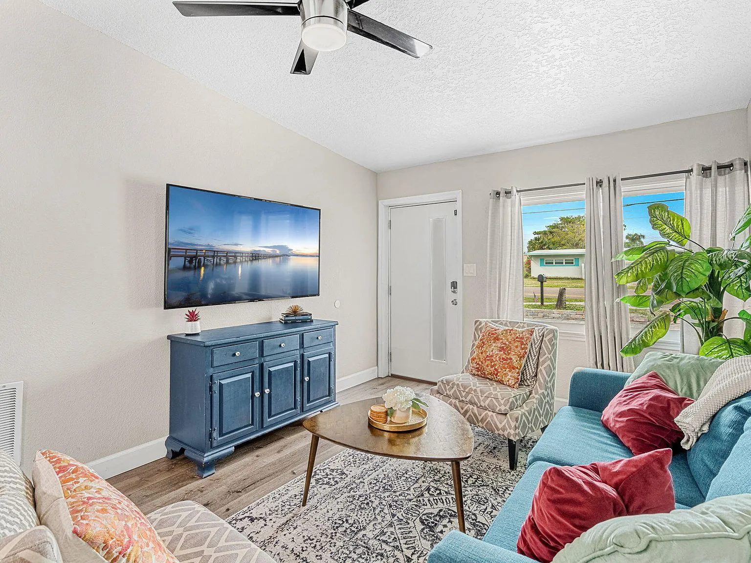 931 S Orlando Avenue, Cocoa Beach, FL 32931 - 4