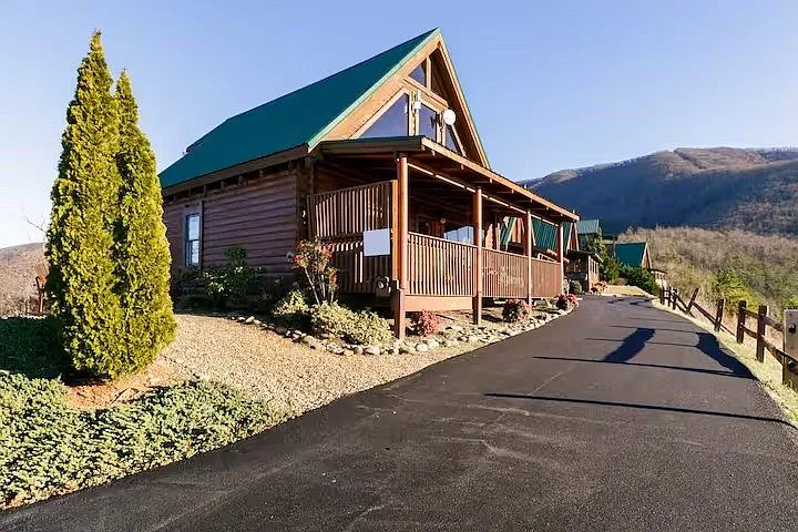 3653 Buckeye Knob Way, Sevierville, TN 37862 - 3