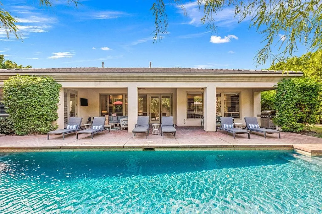 Unique dome house in Joshua Tree desert